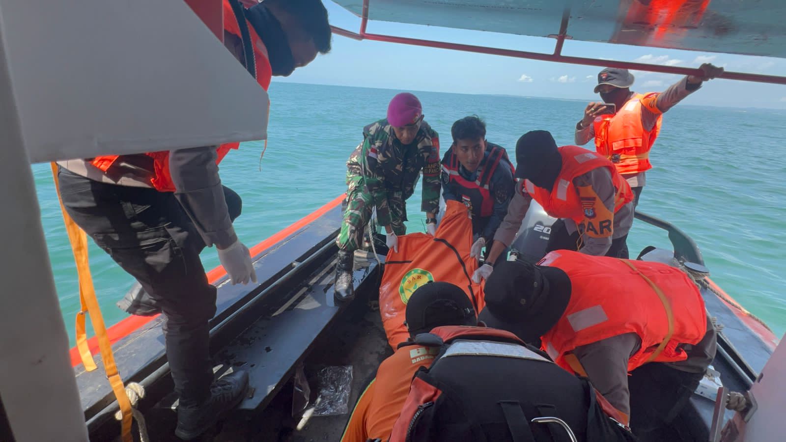 Pesawat Pelita Air Service di Perbukitan Long Bawan, Pilot Ditemukan Meninggal Dunia